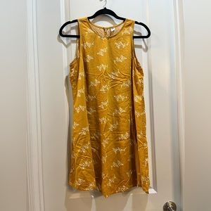 Old Navy Sleeveless Shift Mini Dress Mustard Large Armpit To Armpit 20”